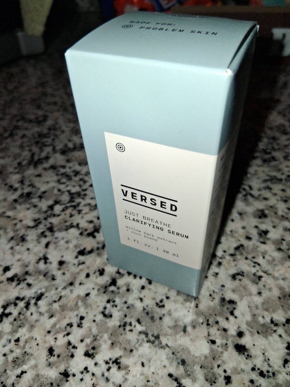 Versed Just Breathe Clarifying Serum